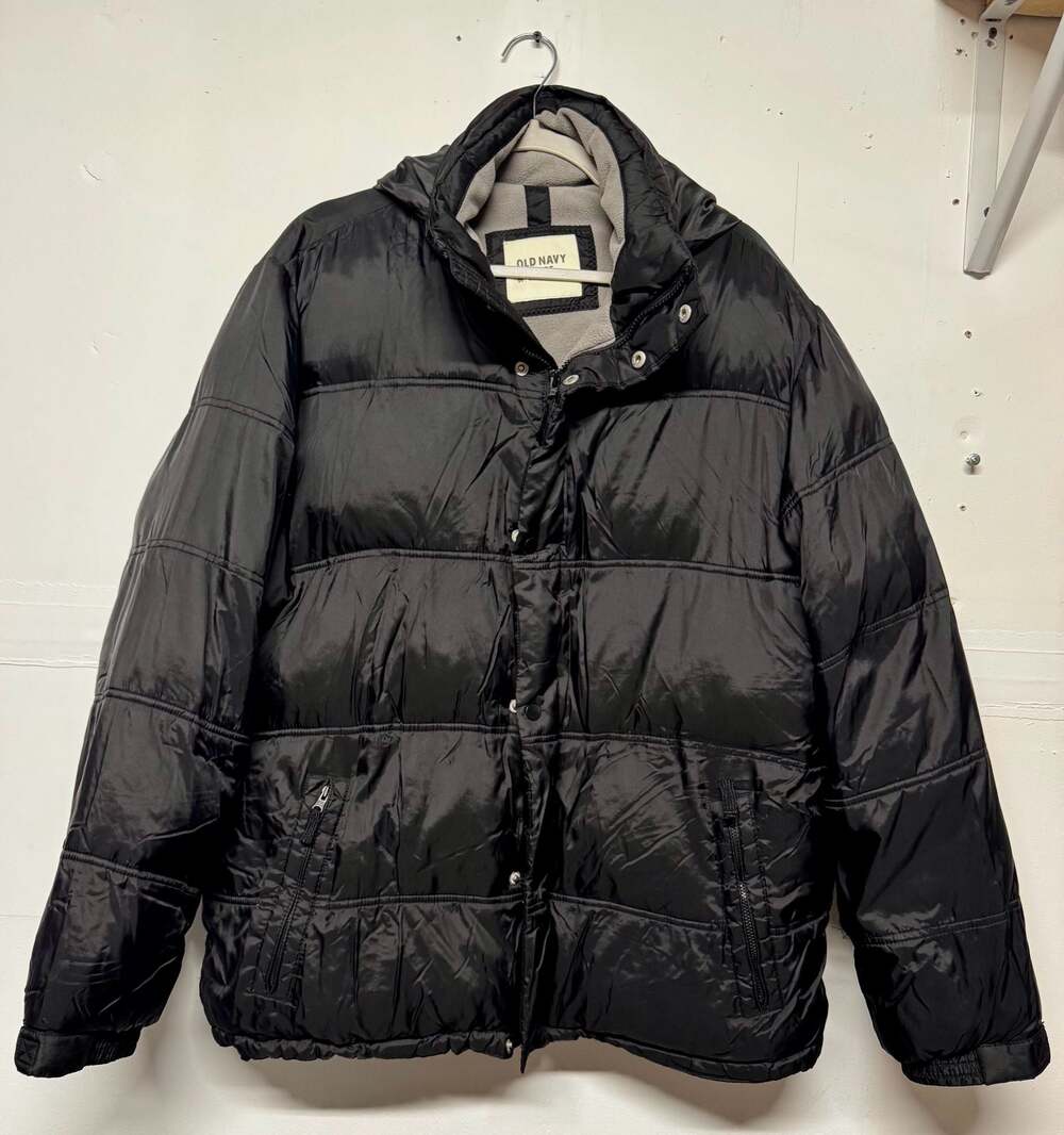 Old Navy Men’s Black Fleece-Lined Puffer Jacket Large